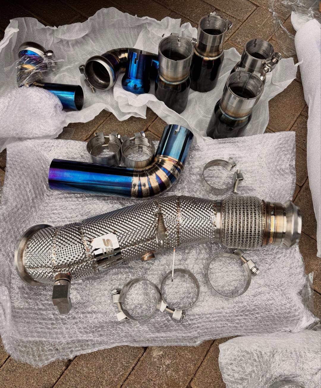 High-Flow Downpipe Exhaust Upgrade Kit